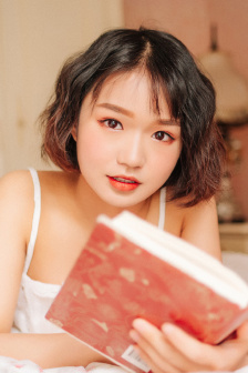老女人大荫蒂毛茸观看方法